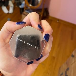 FENTY beauty diamond bomb